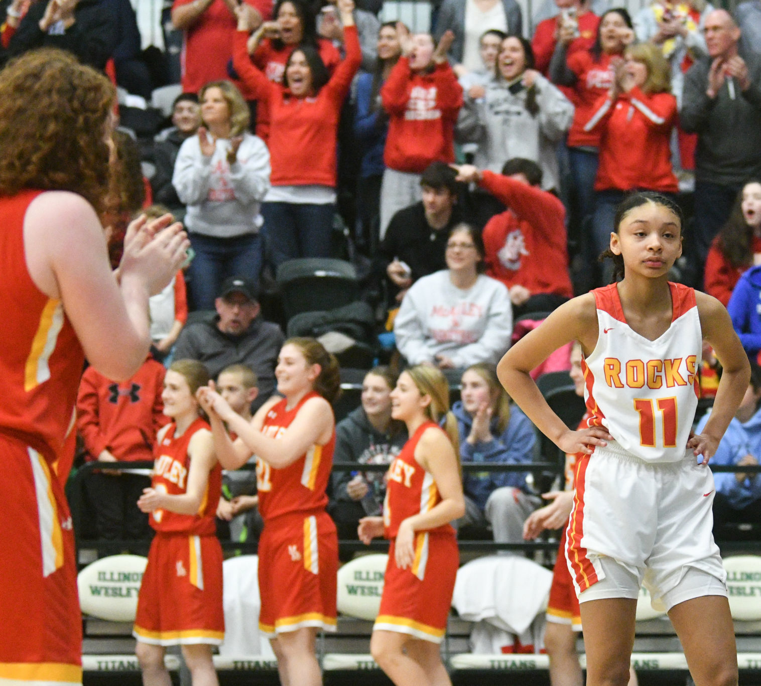 Class 4A Illinois Wesleyan Super-Sectional
